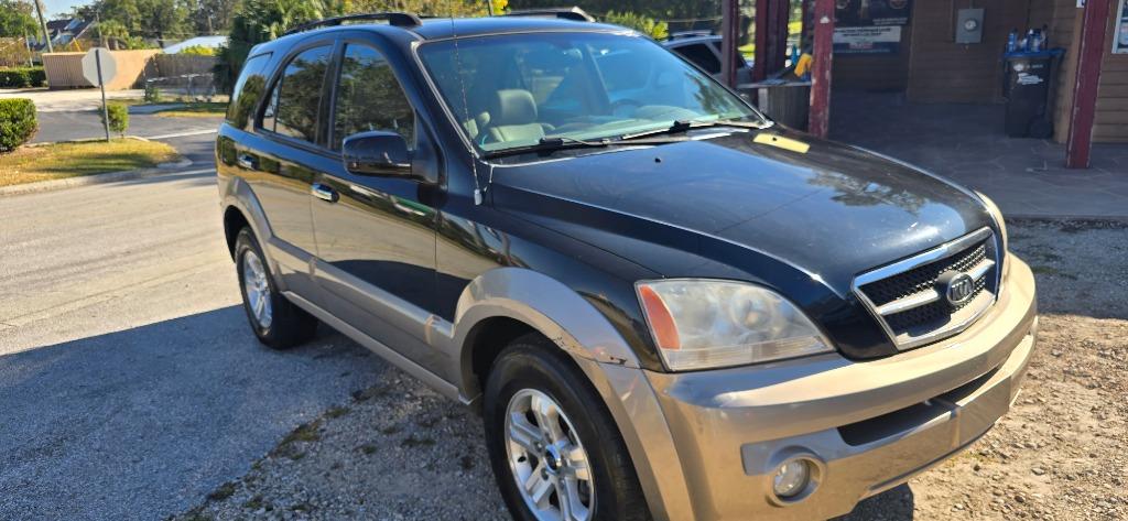 2003 Kia Sorento EX's photo