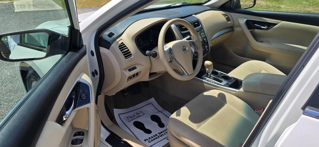 2014 Nissan Altima Base - Photo 9