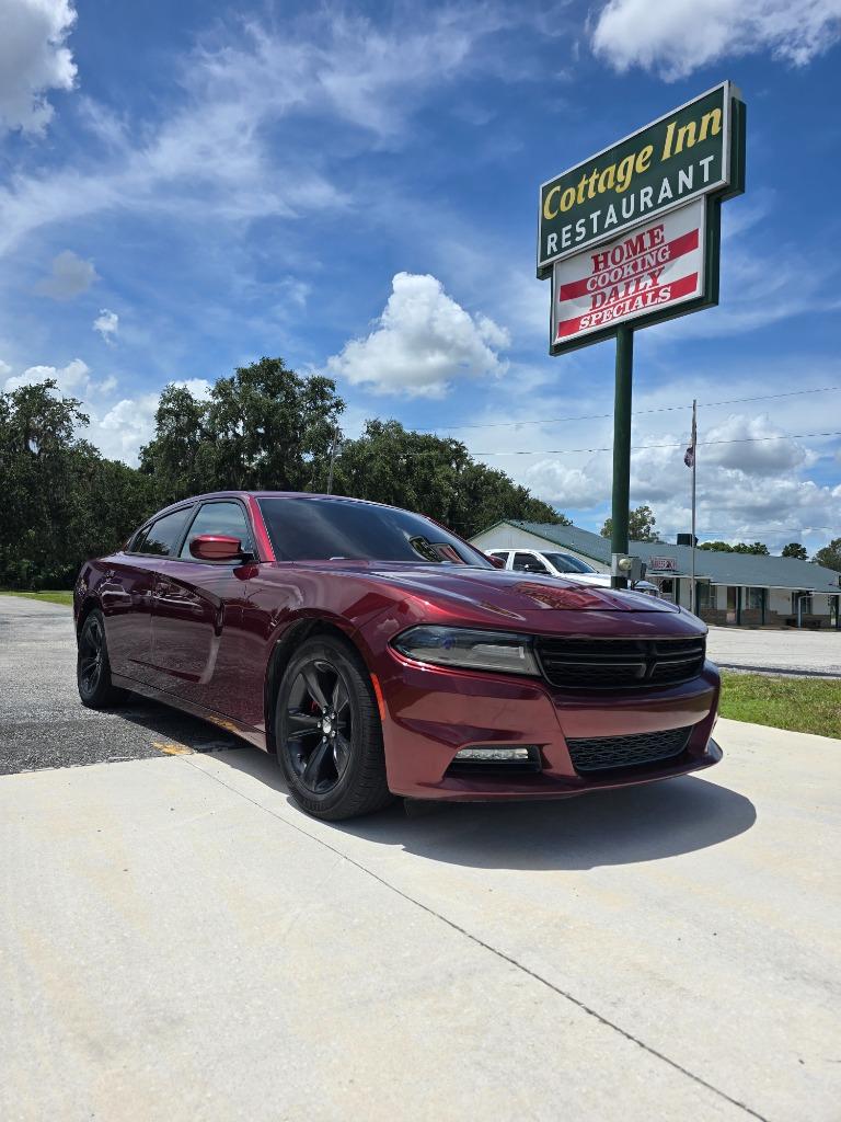 2017 Dodge Charger SXT's photo